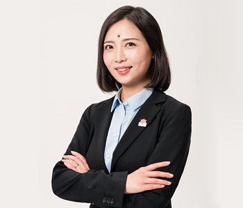 <div><strong>ROSA QIANG</strong></div>